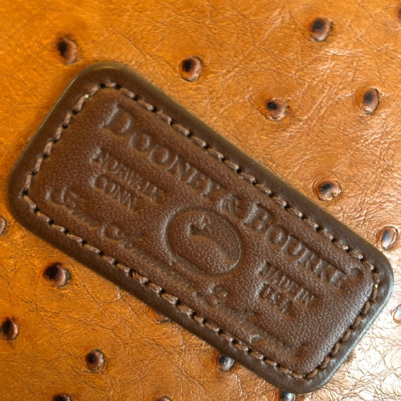 Dooney & Bourke...... pocketbook - Picture 3 of 12